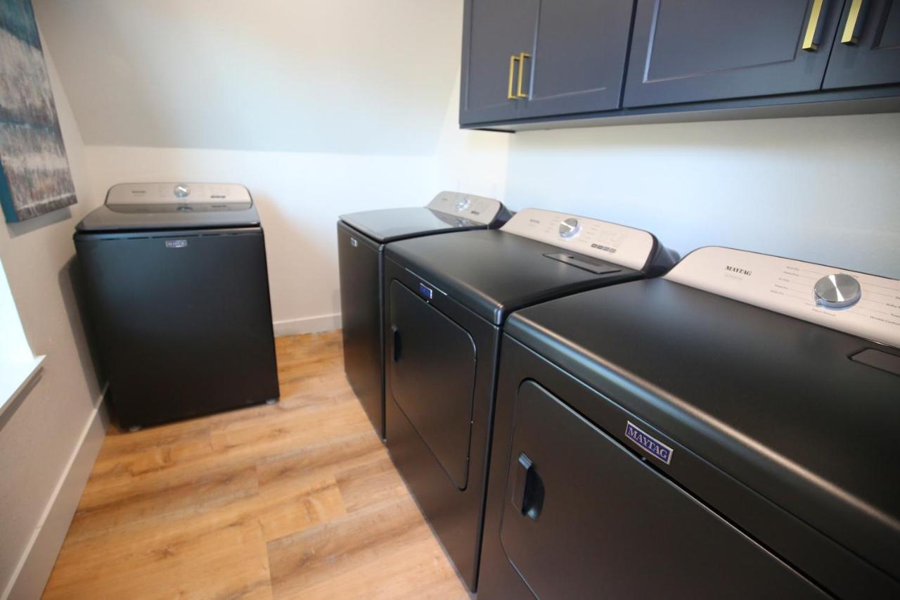 High End A-Frame - Hot Tub - Awesome Views - Yosemite - Electric Vehicle Friendly - Sleeps 10 Oakhurst Exterior foto