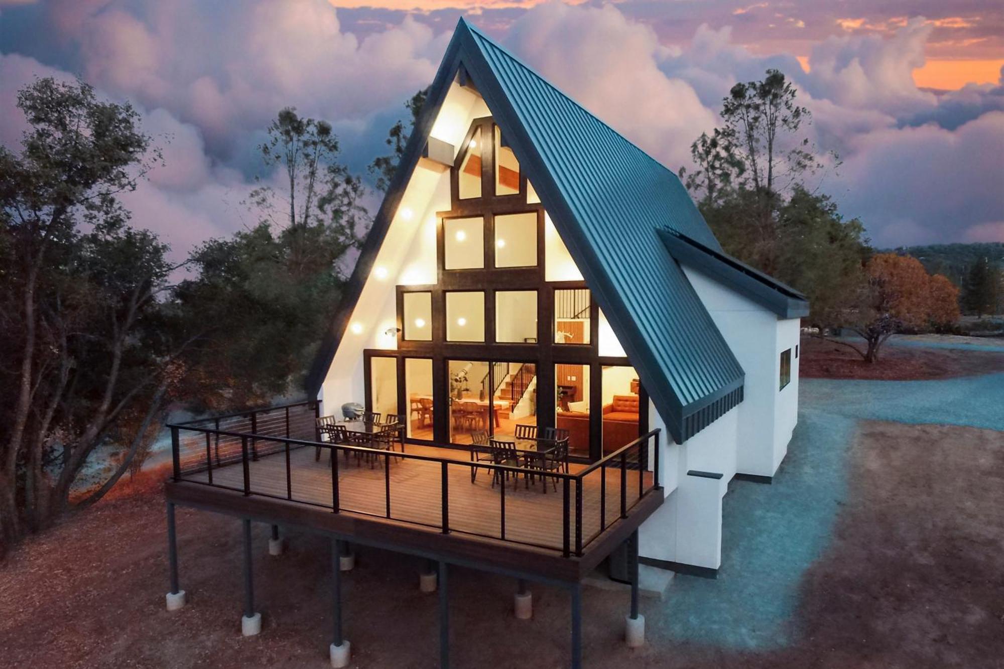 High End A-Frame - Hot Tub - Awesome Views - Yosemite - Electric Vehicle Friendly - Sleeps 10 Oakhurst Exterior foto